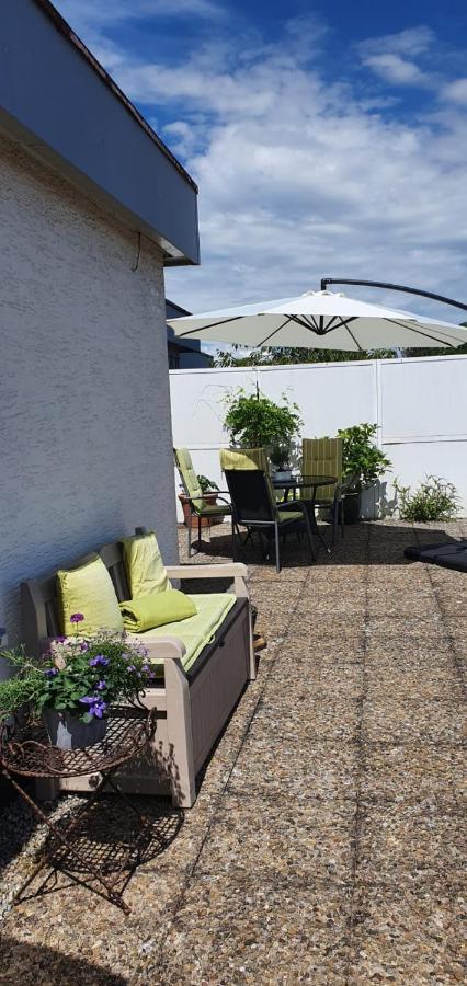 Lakeview Penthouse Meersburg Bagian luar foto