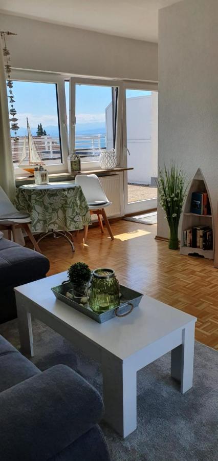 Lakeview Penthouse Meersburg Bagian luar foto