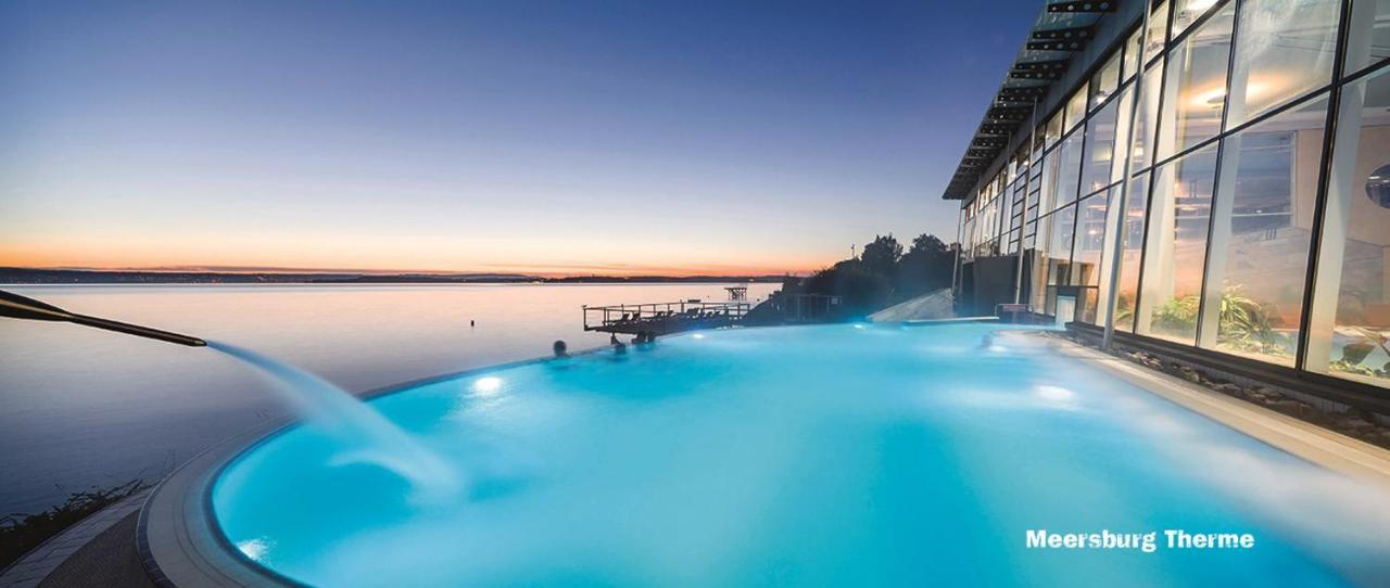 Lakeview Penthouse Meersburg Bagian luar foto