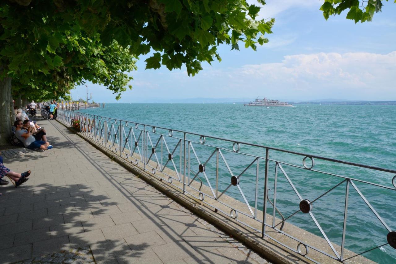 Lakeview Penthouse Meersburg Bagian luar foto